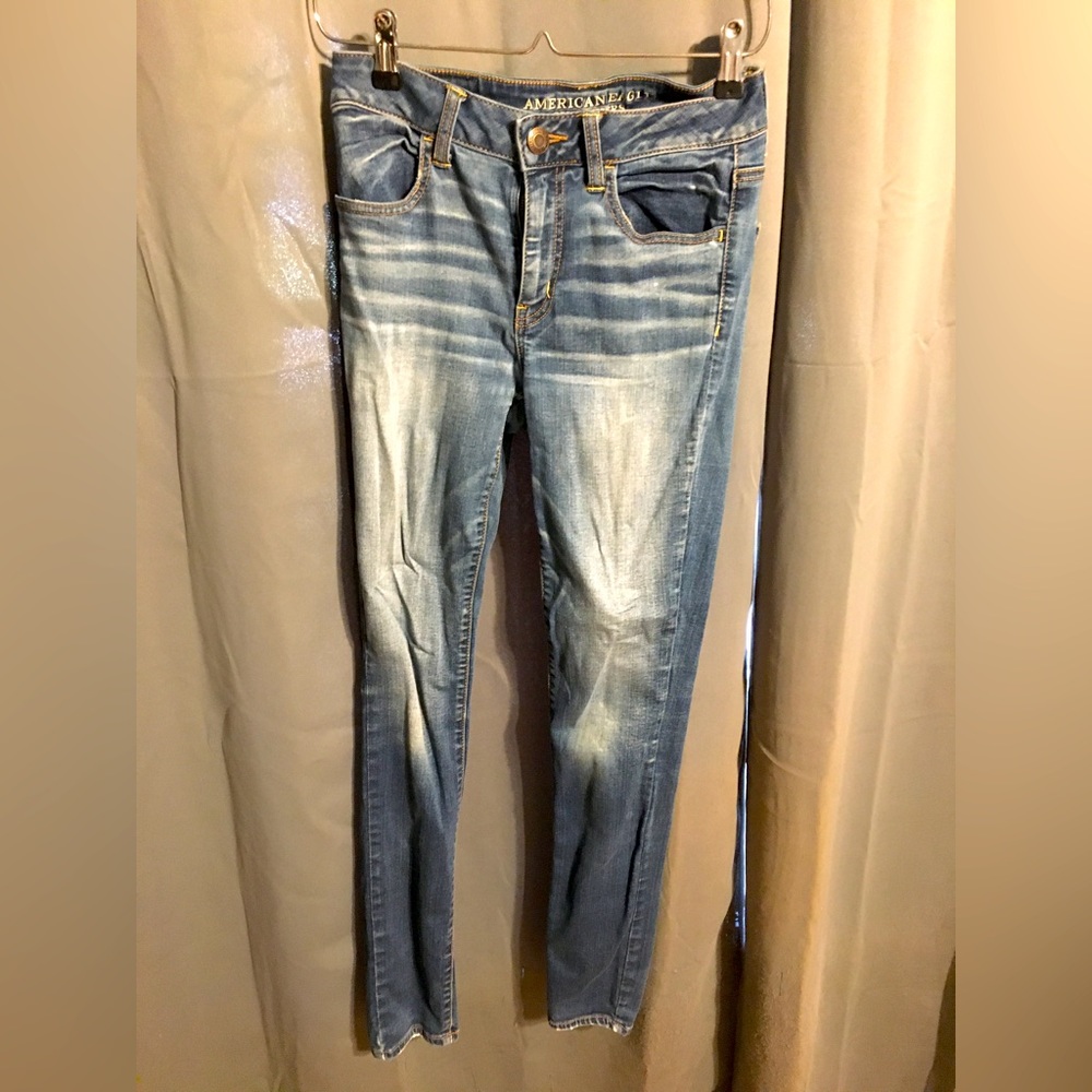 American Eagle High Rise Skinny Jeans